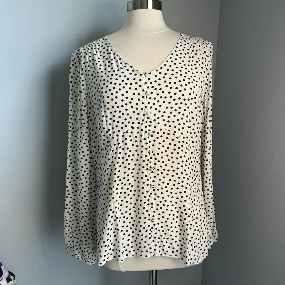 Talbots 14 Cream w/ Navy Scattered Dots Button Up Blouse Top Shirt